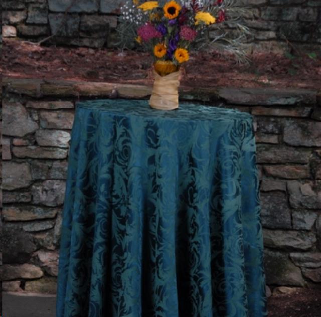 Rental store for HUNTER DAMASK LINEN in Cleveland OH